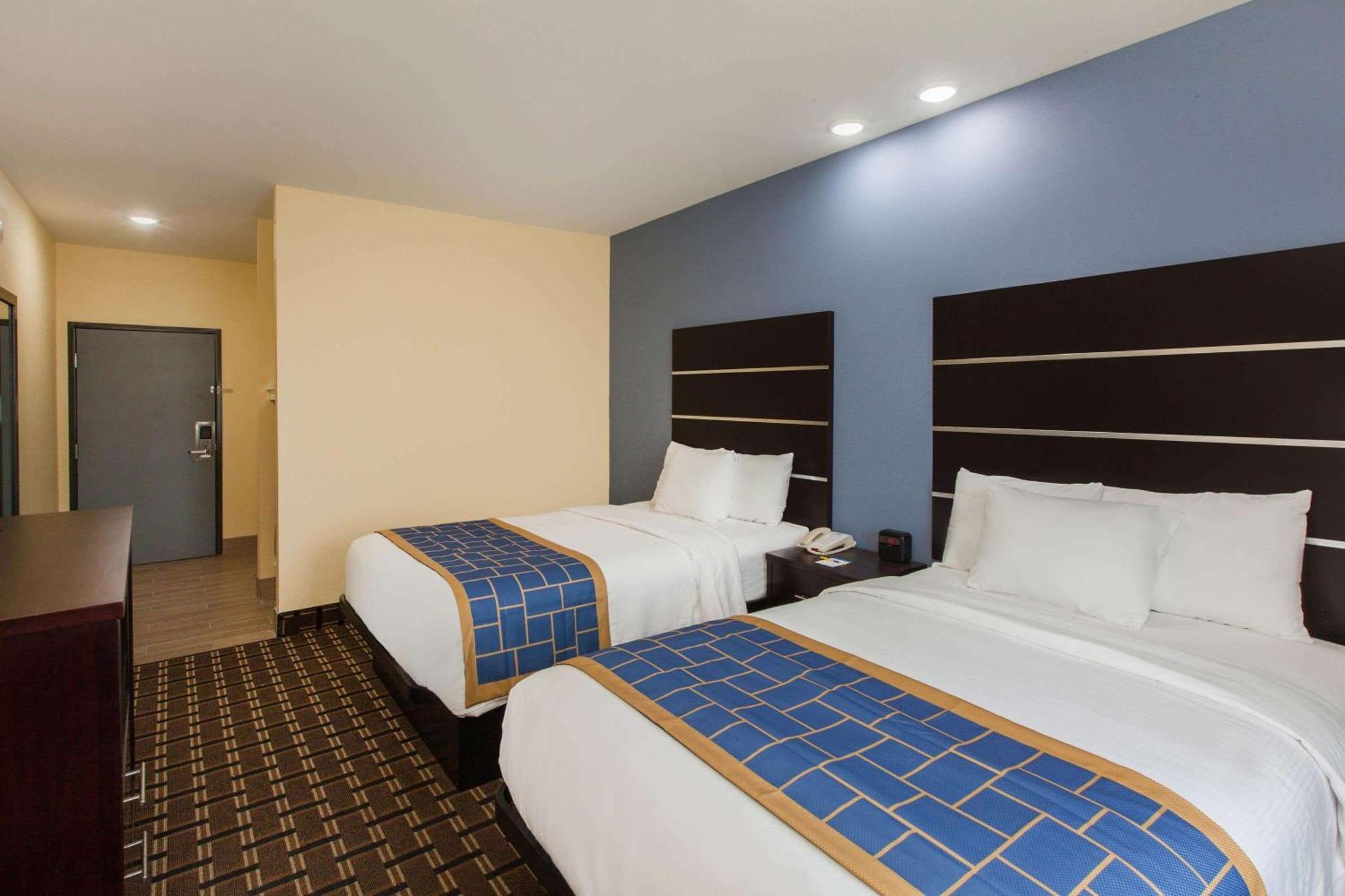 Days Inn By Wyndham Baton Rouge Airport Extérieur photo