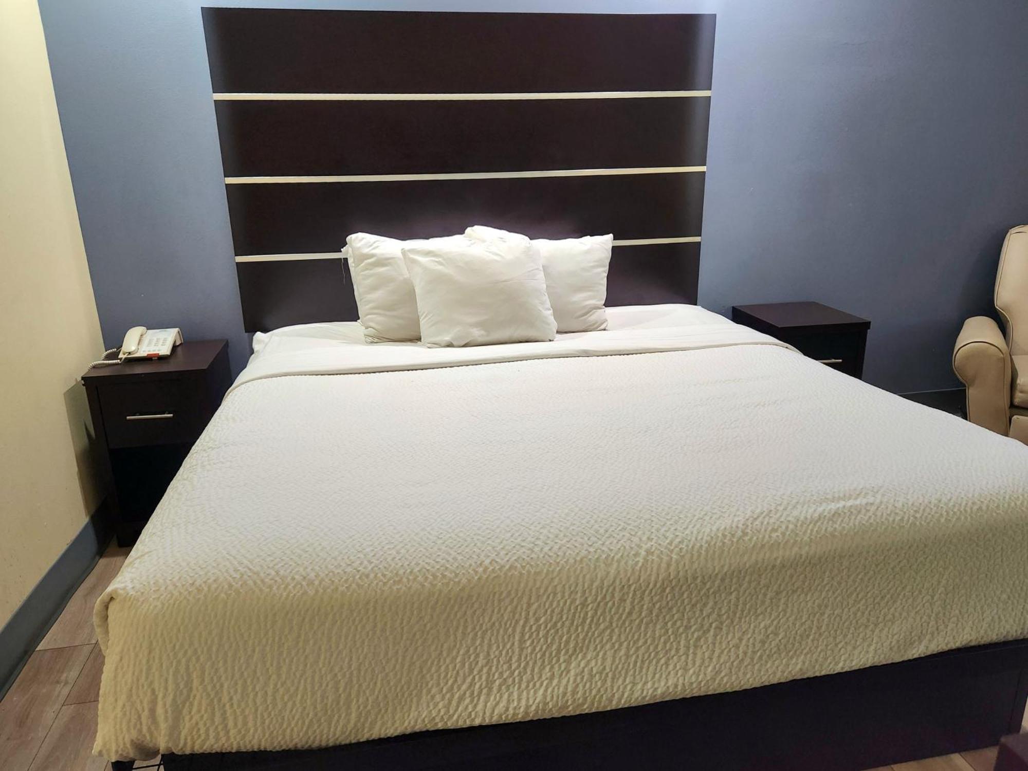 Days Inn By Wyndham Baton Rouge Airport Extérieur photo